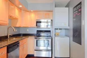 200 Lombard St, Philadelphia, PA 19147 - Photo 3