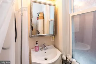 2538 S Bancroft St, Philadelphia, PA 19145 - Photo 23
