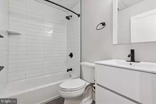 2019 N College Ave, Philadelphia, PA 19121 - Photo 15