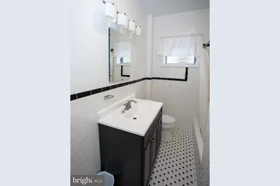 2332 S 21st Street #SECOND FLOOR, Philadelphia, PA 19145 - Photo 7