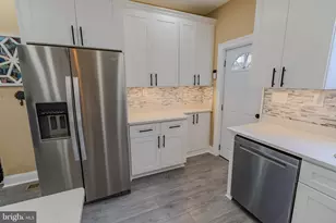 1828 Hoffman St, Philadelphia, PA 19145 - Photo 9