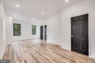 111 W Sharpnack St, Philadelphia, PA 19119 - Photo 37