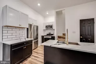 111 W Sharpnack St, Philadelphia, PA 19119 - Photo 9