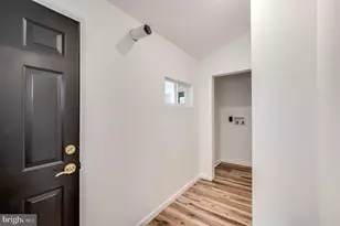 111 W Sharpnack St, Philadelphia, PA 19119 - Photo 33