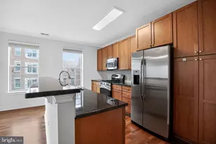 800 Admirals Way, Philadelphia, PA 19146 - Photo 11