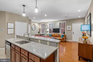 133 N Bread St, Philadelphia, PA 19106 - Photo 9