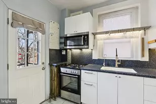 1003 S 46th St, Philadelphia, PA 19143 - Photo 17