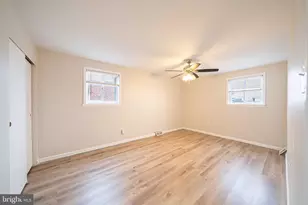 2306 Strahle St, Philadelphia, PA 19152 - Photo 9