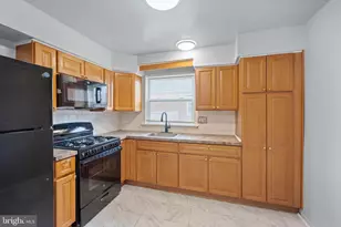 7727 Langdon St, Philadelphia, PA 19111 - Photo 9