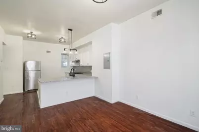 305 N 41st Street, Philadelphia, PA 19104 - Photo 5