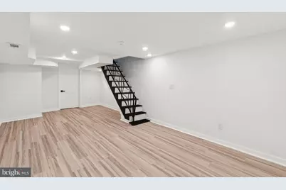 2242 S Bonsall Street, Philadelphia, PA 19145 - Photo 7