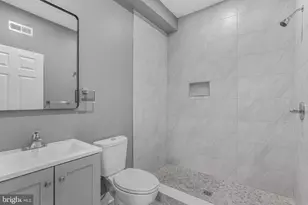 3211 Latona St, Philadelphia, PA 19146 - Photo 23