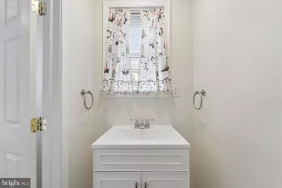 3452 Sunnyside Avenue, Philadelphia, PA 19129 - Photo 9