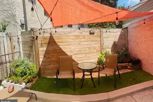 985 N Randolph St, Philadelphia, PA 19123 - Photo 5