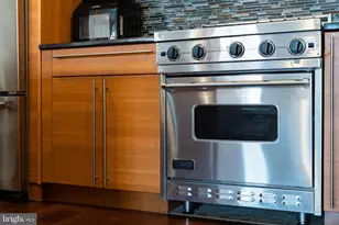 20 Letitia St, Philadelphia, PA 19106 - Photo 9