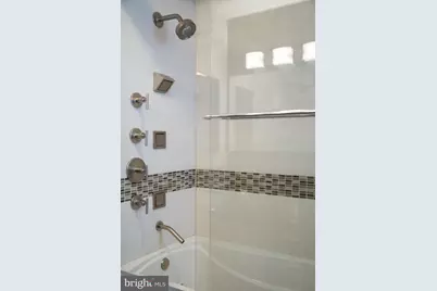 20 Letitia Street #4F, Philadelphia, PA 19106 - Photo 35