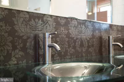 20 Letitia Street #4F, Philadelphia, PA 19106 - Photo 33