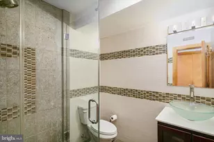 20 Letitia St, Philadelphia, PA 19106 - Photo 41