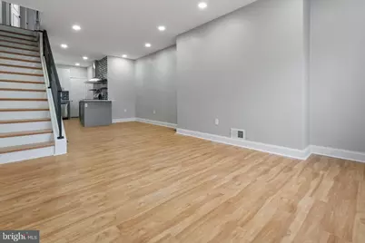 726 Mountain Street, Philadelphia, PA 19148 - Photo 3