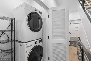 1507 Christian St, Philadelphia, PA 19146 - Photo 21