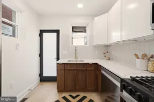 1011 Emily St, Philadelphia, PA 19148 - Photo 15