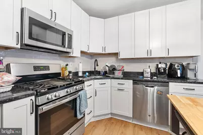 853 N 26th Street, Philadelphia, PA 19130 - Photo 5