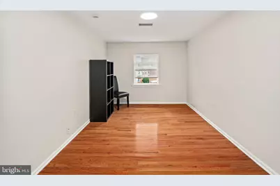 303 S 11th Street #9, Philadelphia, PA 19107 - Photo 15