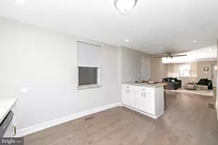 1710 S 4th St, Philadelphia, PA 19148 - Photo 9