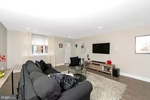 1710 S 4th St, Philadelphia, PA 19148 - Photo 11