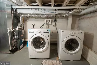 1915 N Darien Street, Philadelphia, PA 19122 - Photo 17