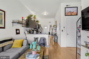 2031 S Juniper St, Philadelphia, PA 19148 - Photo 3