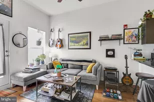 2031 S Juniper St, Philadelphia, PA 19148 - Photo 1