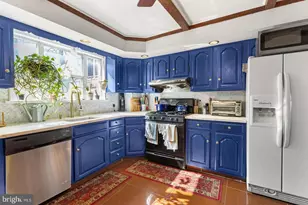 808 Sears St, Philadelphia, PA 19147 - Photo 11