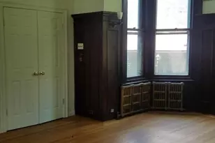 348 Green Ln, Philadelphia, PA 19128 - Photo 3