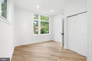 1021 S St Bernard St, Philadelphia, PA 19143 - Photo 13