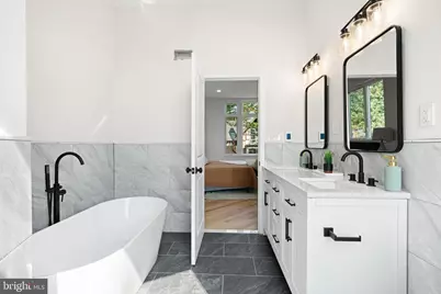 1021 S Saint Bernard Street, Philadelphia, PA 19143 - Photo 27