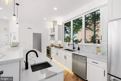 1021 S Saint Bernard Street, Philadelphia, PA 19143 - Photo 5