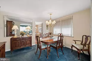 8637 Bridle Rd, Philadelphia, PA 19115 - Photo 5