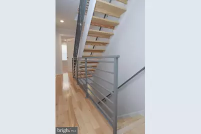 703 S 17th Street, Philadelphia, PA 19146 - Photo 5