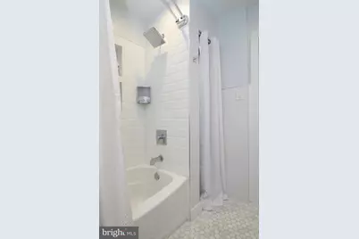 703 S 17th Street, Philadelphia, PA 19146 - Photo 23