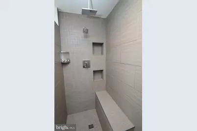 703 S 17th Street, Philadelphia, PA 19146 - Photo 15