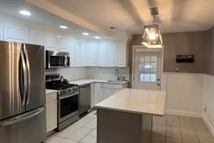 1028 Winton St, Philadelphia, PA 19148 - Photo 5