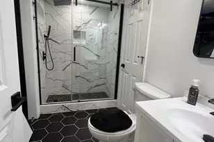 1028 Winton St, Philadelphia, PA 19148 - Photo 9