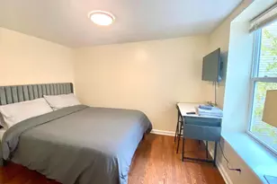 814 S 13th St, Philadelphia, PA 19147 - Photo 7