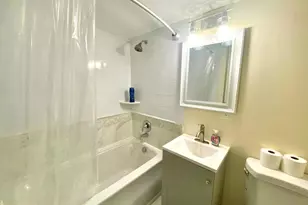 814 S 13th St, Philadelphia, PA 19147 - Photo 29