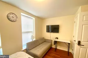 814 S 13th St, Philadelphia, PA 19147 - Photo 19