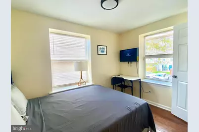 814 S 13th Street, Philadelphia, PA 19147 - Photo 11