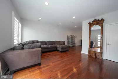 601 Poplar Street, Philadelphia, PA 19123 - Photo 5