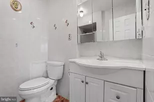 826 Hendrix St, Philadelphia, PA 19116 - Photo 9