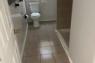 1016 W Erie Ave, Philadelphia, PA 19140 - Photo 9